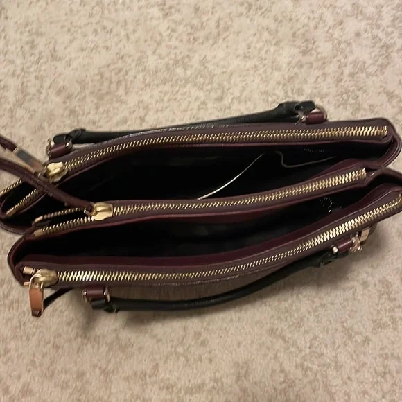 Coach burgundy Borough Bag - Picture 7 of 9